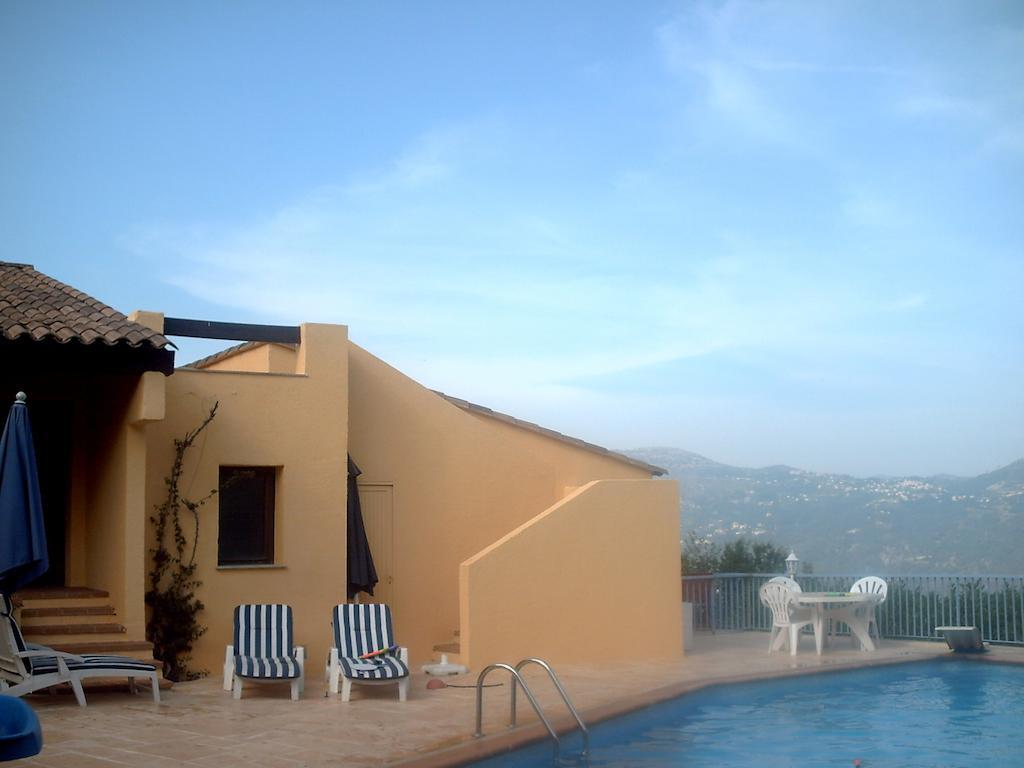 Maison D'Hotes Escale D'Azur Gattieres Ngoại thất bức ảnh