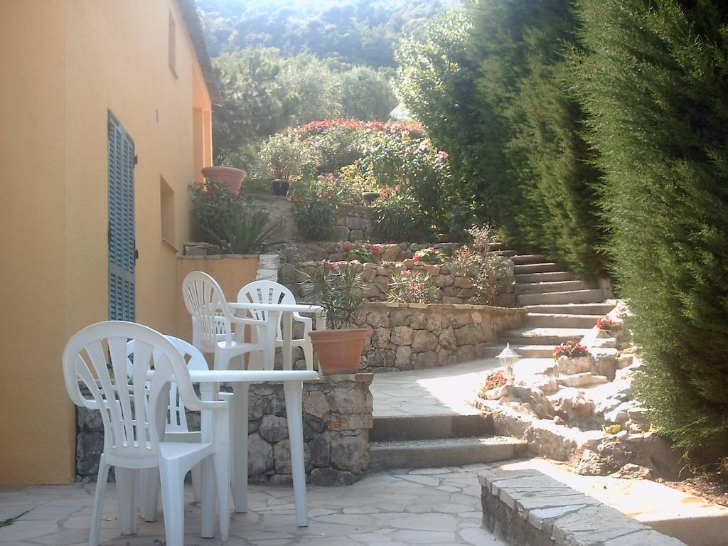 Maison D'Hotes Escale D'Azur Gattieres Ngoại thất bức ảnh